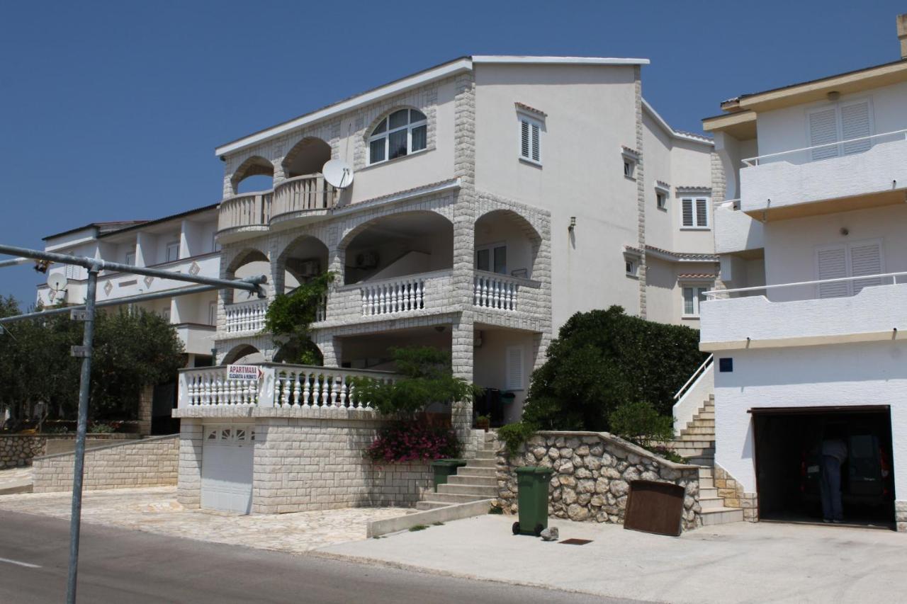 Apartments By The Sea Stara Novalja, Pag - 6469 Zewnętrze zdjęcie